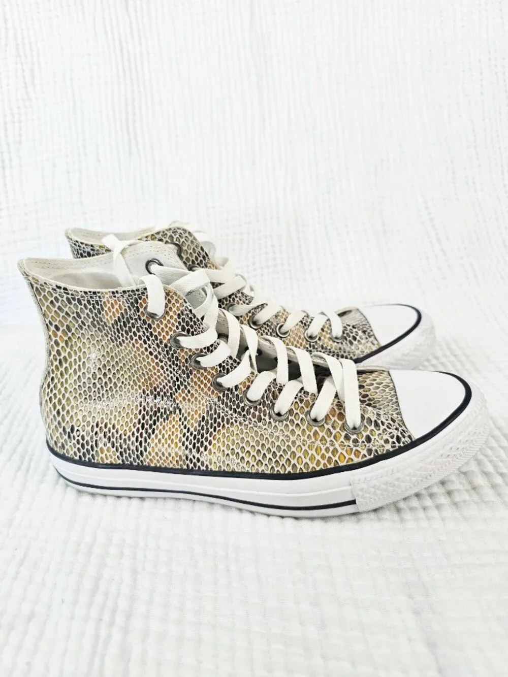 Converse Chuck Taylor All Star High Top - Leather Snakeskin Print - Women's 8.5 - Picture 3 of 7